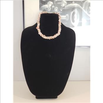 Natural Sea Shell Choker Necklace, Pre-owned
