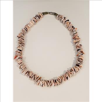 Natural Sea Shell Choker Necklace, Pre-owned
