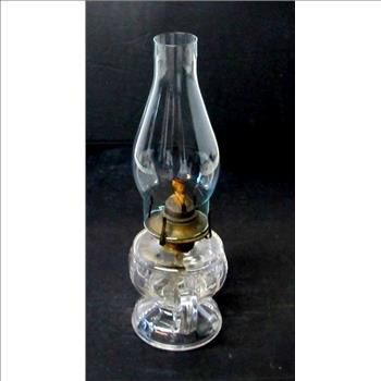 Antique Cable Font Finger Oil Lamp