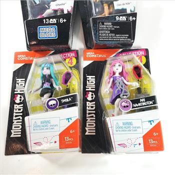 Lot of 4PCS of Mega Construx & Mega Blocks Monster High Figs