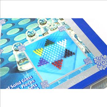Vintage - GLASS CHINESE CHECKERS SET