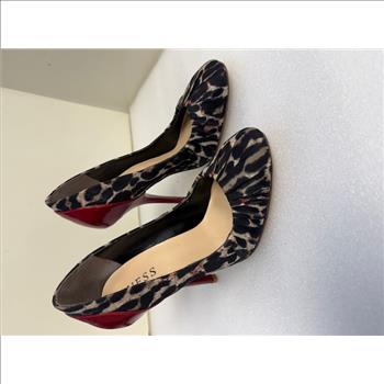Guess Ladies Shoes Sz 6M