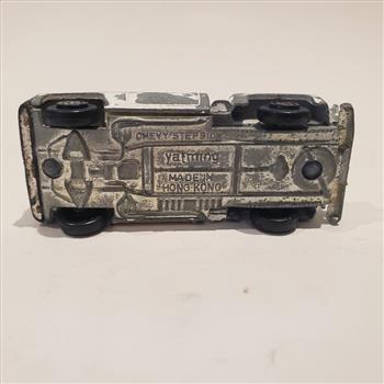 Vintage Yatming White Chevy Step-Side Pickup Truck Metal Diecast Road Champs Hong Kong