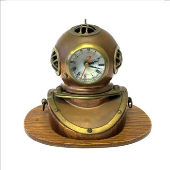 Vintage Deep Sea Diver's Helmet Clock