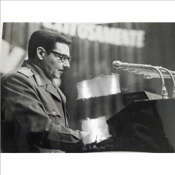 5 RARE 1980's Original Glossy Pictures of Fidel Castro of Cuba