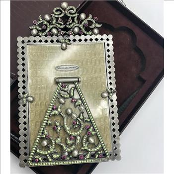 MICHAEL HERO VICTORIAN LACE FRAME  RETAIL $480