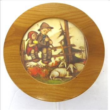 Vintage Hummel Hanging Musical Pull String Box