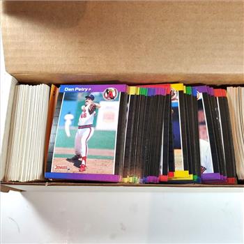 Lot of Over 600 Donrus 1989 Baseball Trading Cards