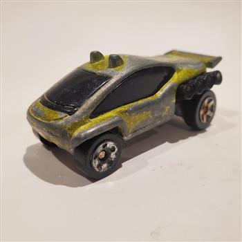 Vintage 1999 Hot Wheels Trail Runner Lime Green Die Cast Toy Car