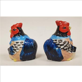 Hand Crafted & Painted Ceramic Rooster Salt & Pepper Shakers