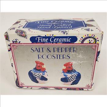 Hand Crafted & Painted Ceramic Rooster Salt & Pepper Shakers