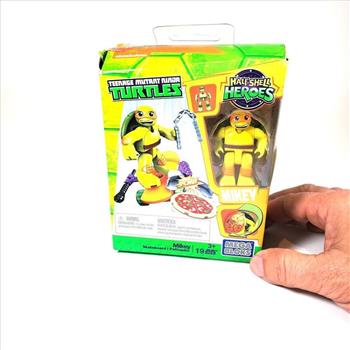 2015 Mega Bloks Mutant Ninja Turtles Mikey Half Shell Heroes Figure