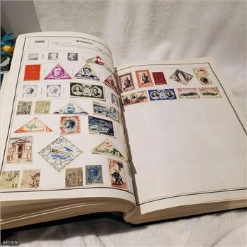 World Senior Postage Stamp Album Binder