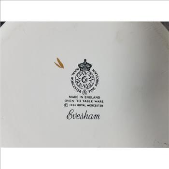 Royal Worcester Oven To Table Ware Porcelain Bowl Evesham Plum Dish