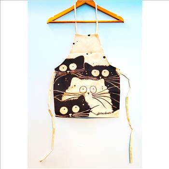New, Kids Apron Cute Cartoon Cat Pattern