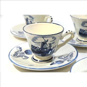 Set of 6 Delft Tea Cups and Saucers