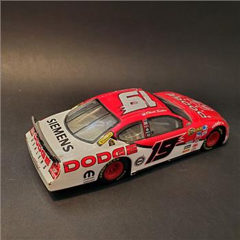 NASCAR Elliott Sadler #19 Dodge Dealers 2007 Charger 1:24 Action Diecast Car