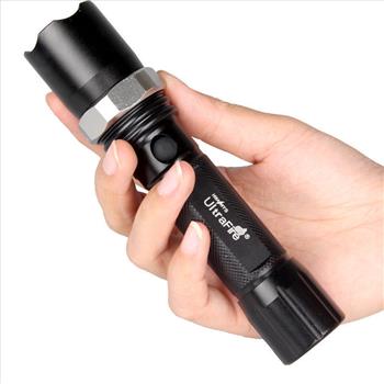 Tactical Police SWAT Heavy Duty 3 W LED Rechargeable Flashlight Military Torch