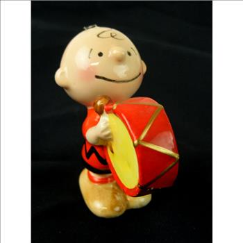 24 Peanuts Character Tree Ornaments