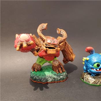 Lot of 3 Skylanders Giants Figure Activision