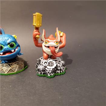 Lot of 3 Skylanders Giants Figure Activision