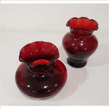 VTG Anchor Hocking Glass Set of 2 Ruby Red Ruffled Vases-Small