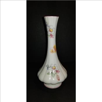 VTG Royal Staffordshire Bone China Bud Floral Vase - Made in England 