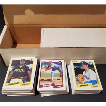 Over 650 Vintage 1990 Fleer Baseball Cards