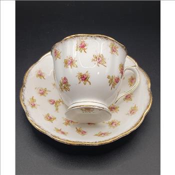 Vintage Royal Albert Bone China Tea Cup & Saucer Pink Rose England #2612 (J)