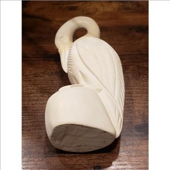 VTG Hand Carved Polished Beige Soapstone Heron Bird Sculpture