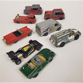 Vintage Lot of 8 Die Cast Toys Corgi Juniors Lesney Husky England / W172