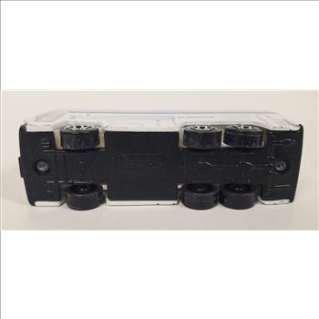 REALTOY Boeing Double Decker Die Cast Bus White Extra Large Windshield Loose