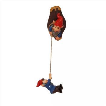 Climbing Tree Gnomes Decoration Funny Garden Sculpture