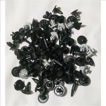 100 pcs. Car Bumper Fender Rivet Push Pins Fastener