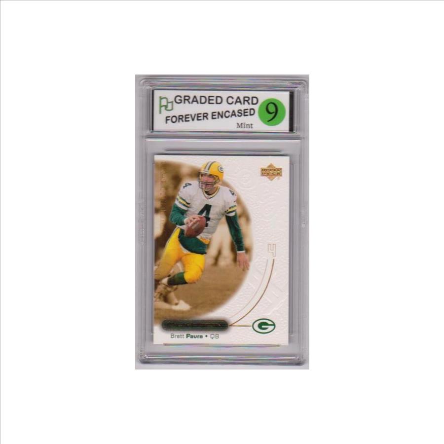 Labeled Mint 9 - Brett Favre 2000 Upper Deck Ovation #21 Card
