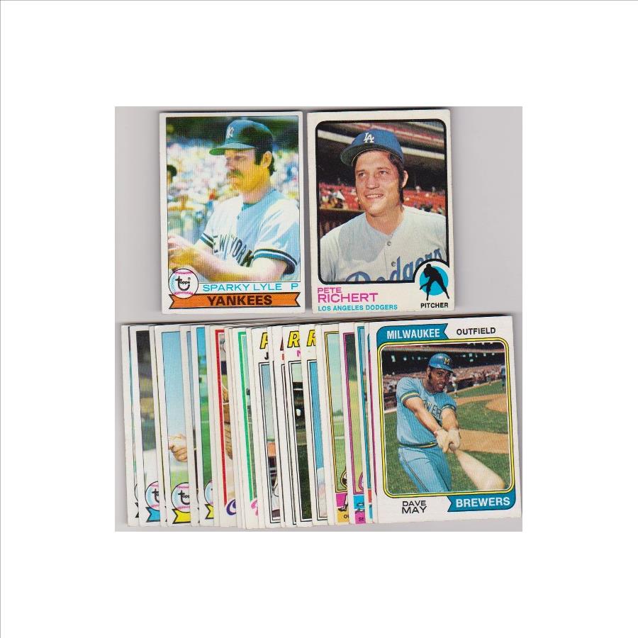 25 Different 1970's Topps Baseball Cards (1973-1979) w/ Sparky Lyle + More