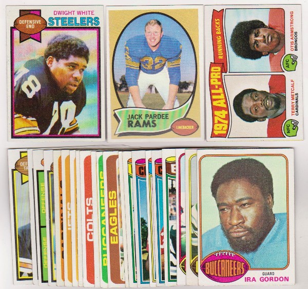 24 Different 1970's Topps Football Cards (1970-1979) w/ Dwight White + More