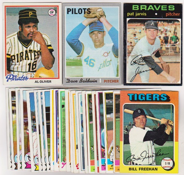 25 Different 1970's Topps Baseball Cards (1970-1979) w/ Al Oliver + More