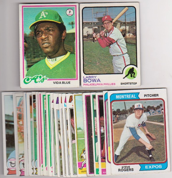 25 Different 1970's Topps Baseball Cards (1973-1979) w/ Vida Blue + More
