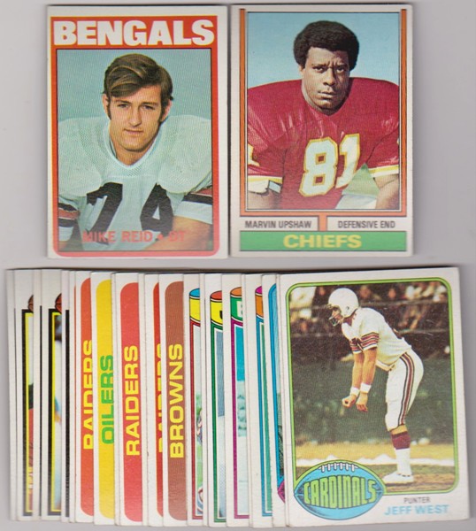 24 Different 1970's Topps Football Cards (1972-1979) W/ Mike Reid + More