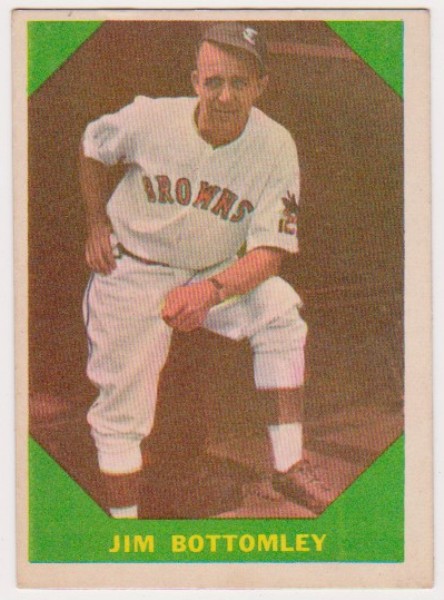 1960 Fleer Jim Bottomley #45 Card - HOF'er