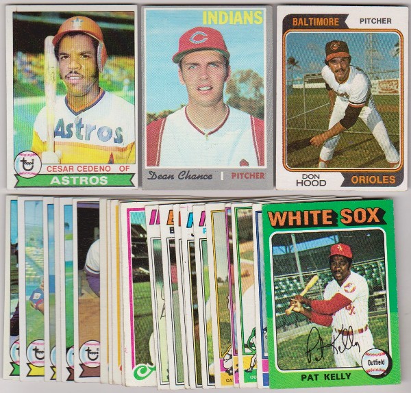 25 Different 1970's Topps Baseball Cards (1970-1979) w/ Cesar Cedeno + More