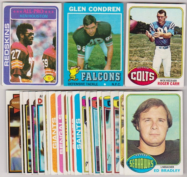 24 Different 1970's Topps Football Cards (1971-1979) w/ Ken Houston + More