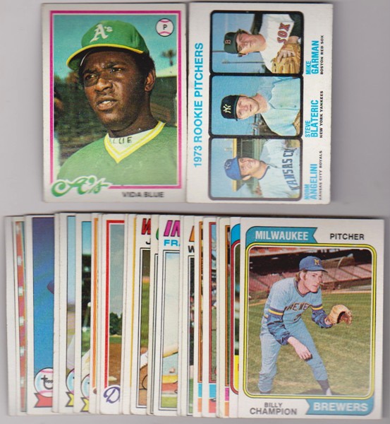 25 Different 1970's Topps Baseball Cards (1973-1979) w/ Vida Blue + More