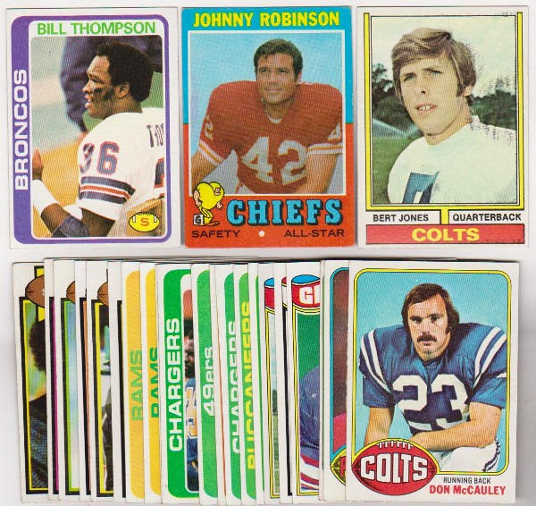 24 Different 1970's Topps Football Cards (1971-1979) w/ Bill Thompson + More