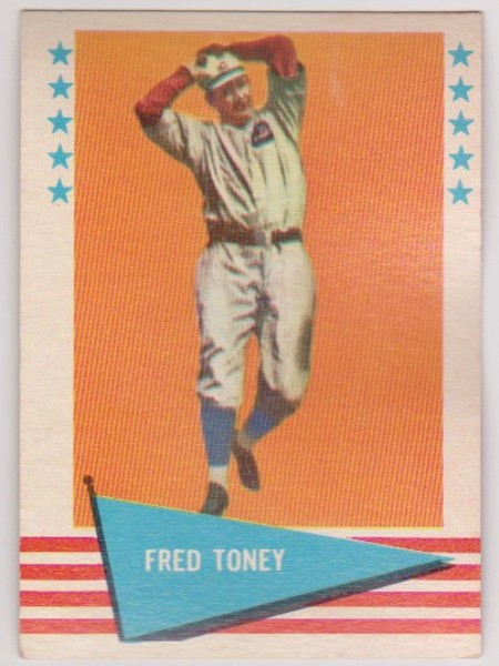 1961 Fleer Fred Toney #80 Card