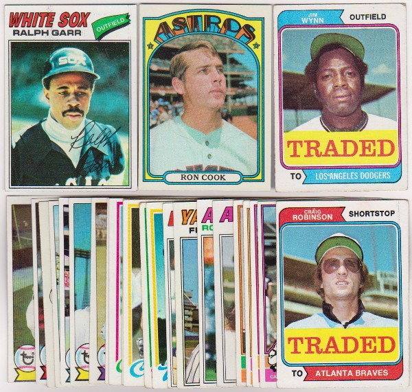 25 Different 1970's Topps Baseball Cards (1972-1979) w/ Ralph Garr + More