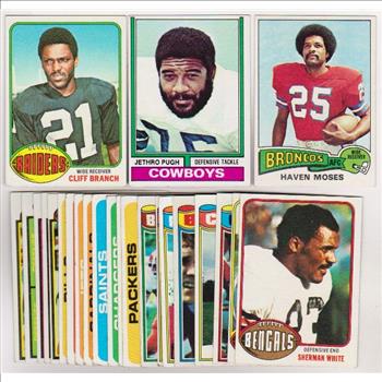 24 Different 1970's Topps Football Cards (1974-1979) w/ Cliff Branch+ More