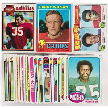 24 Different 1970's Topps Football Cards (1971-1979) w/ Jim Otis+ More