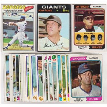 25 Different 1970's Topps Baseball Cards (1971-1979) w/ Reggie Smith + More